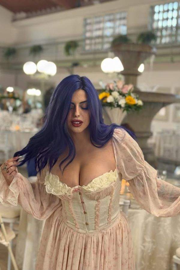 Giulia scatena Onlyfans