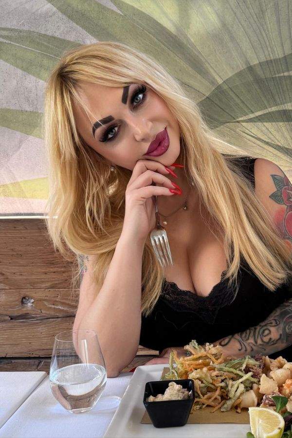 Claudia Halunga onlyfans