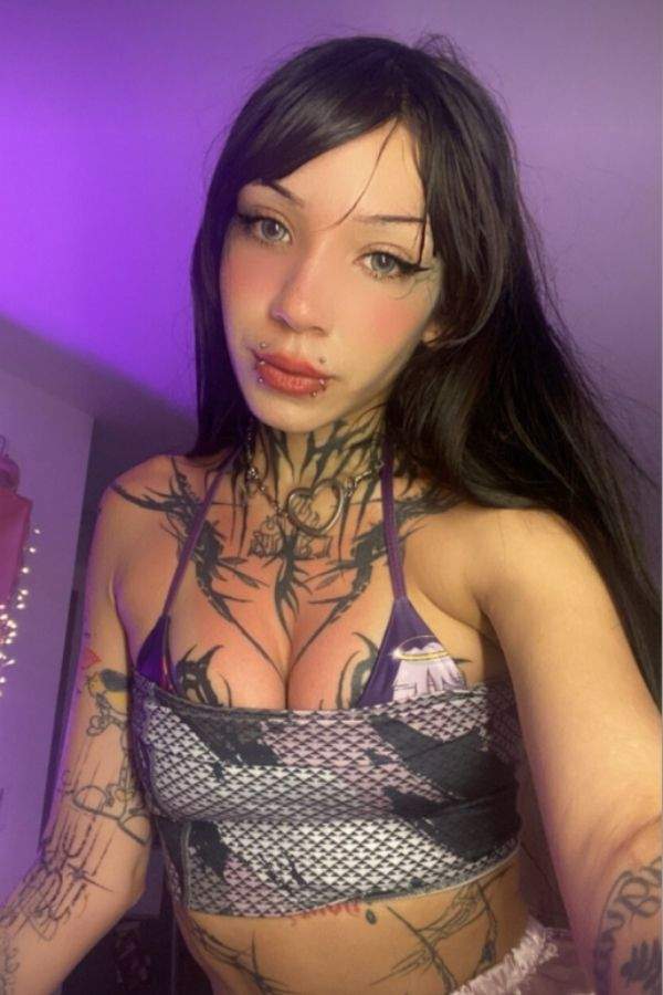 Troya Malefiga onlyfans