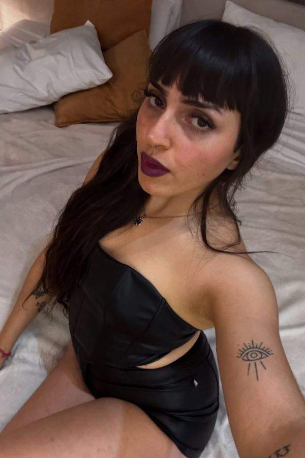 aurora leonetti onlyfans