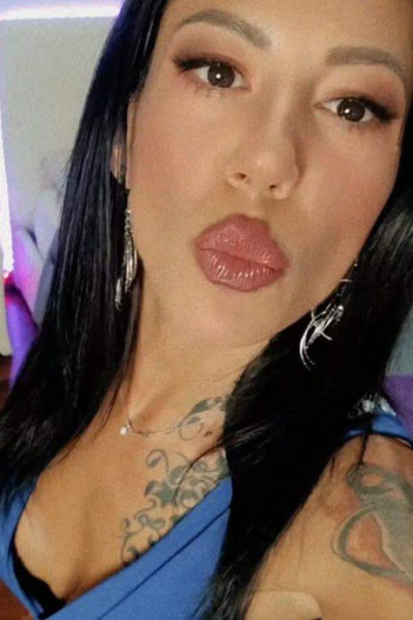 valeria curtis onlyfans