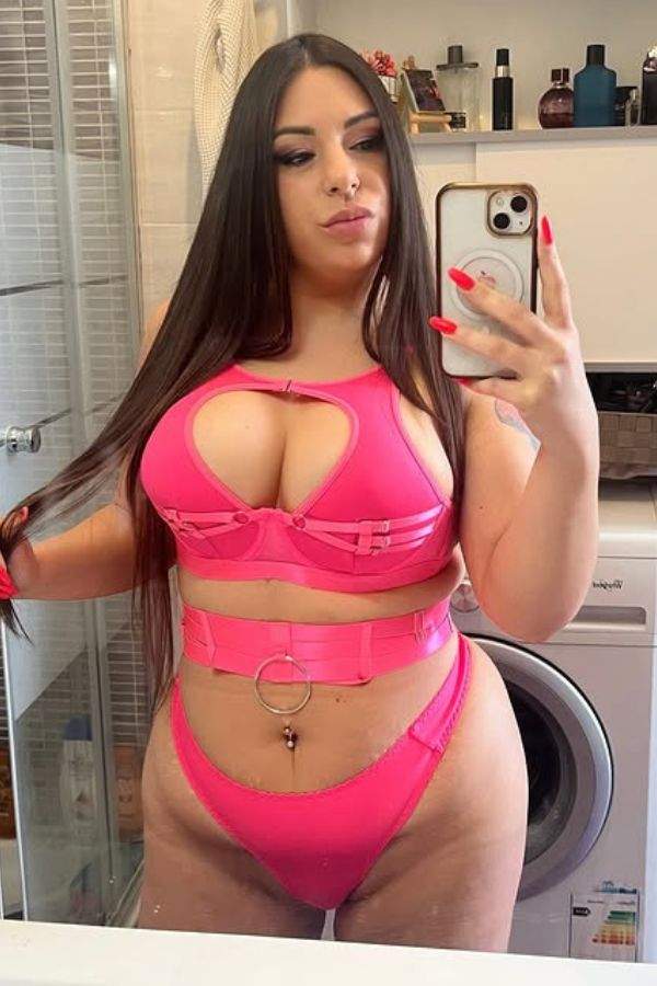 valeria lupi onlyfans