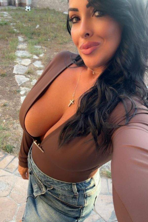 noemi rasetti onlyfans