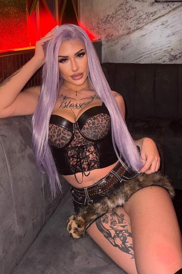 alice la guardia onlyfans