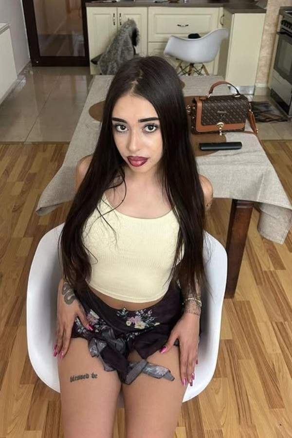 selene gucci onlyfans