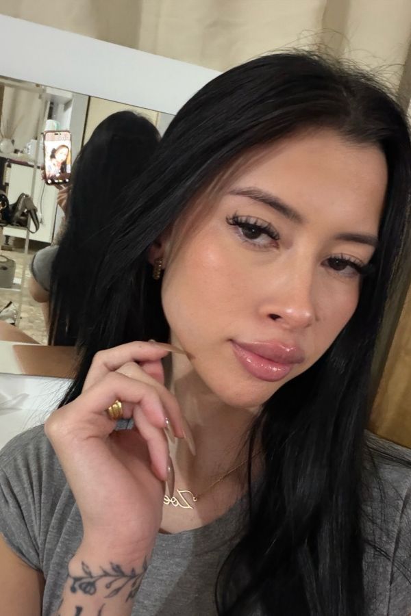 Zoe Valenti OnlyFans
