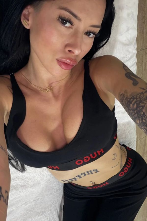 Zoe Valenti OnlyFans